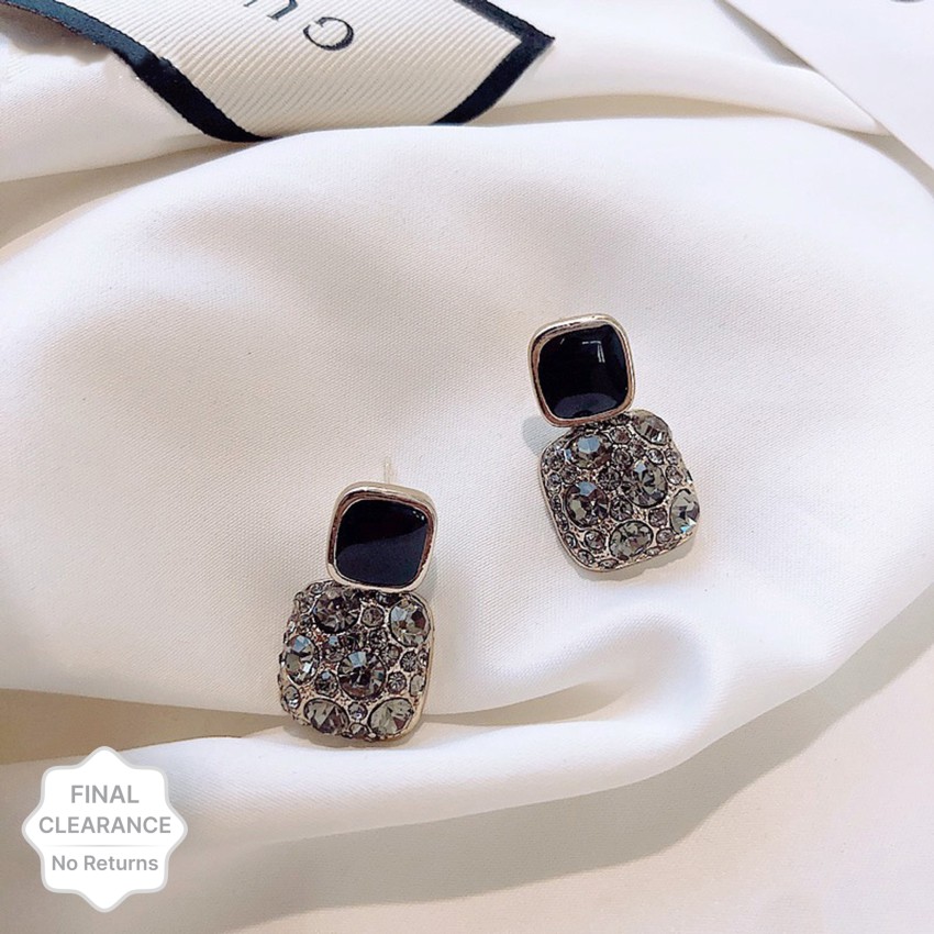 Black StonesWith PearlsBlack TreadThilagamSquare MoonStud Earrings  Design Matte Finish Necklace Set Buy Online