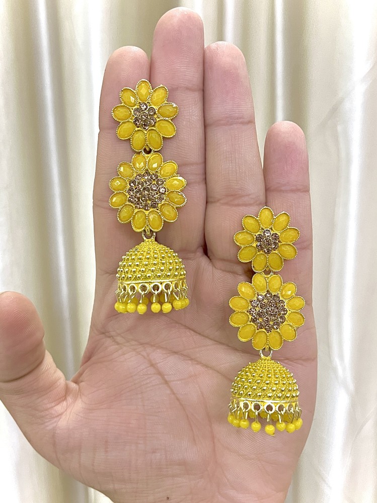 Flower jhumka deals