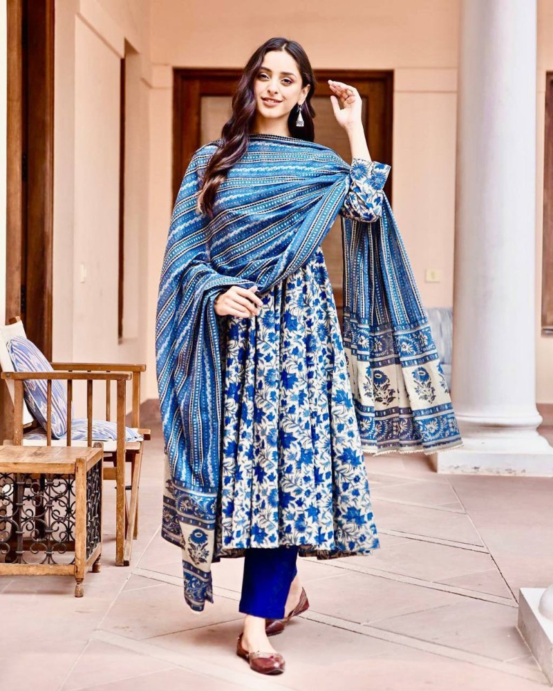 SWARTEX Women Kurta Churidar Dupatta Set - Buy SWARTEX Women Kurta Churidar  Dupatta Set Online at Best Prices in India