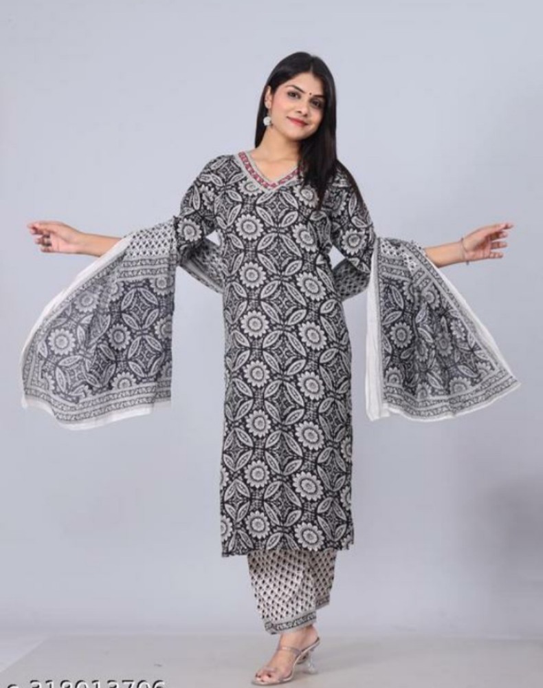 Alvira Kurtis Women Kurta Pant Dupatta Set Buy Alvira Kurtis Women Kurta Pant Dupatta Set Online at Best Prices in India Flipkart