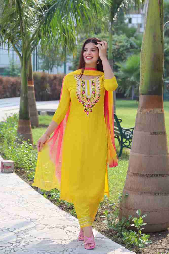 MATTLOOK Women Kurta Palazzo Dupatta Set Buy MATTLOOK Women Kurta Palazzo Dupatta Set Online at Best Prices in India Flipkart
