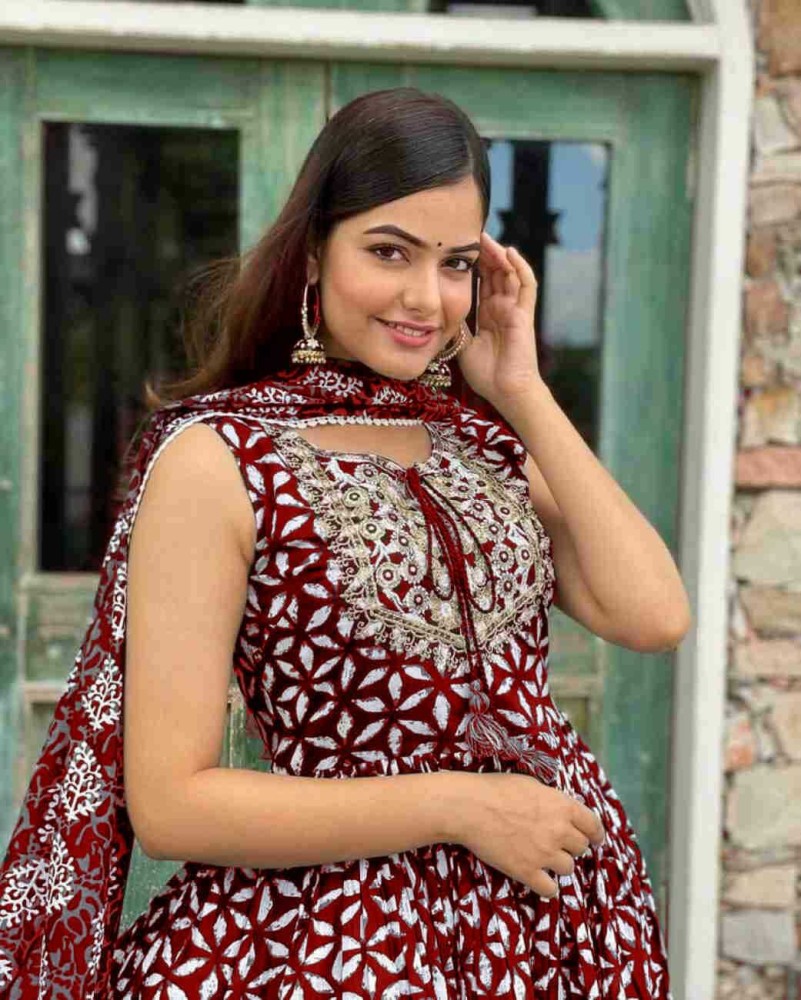 120 Churidars ideas  kurti neck designs, dress neck designs