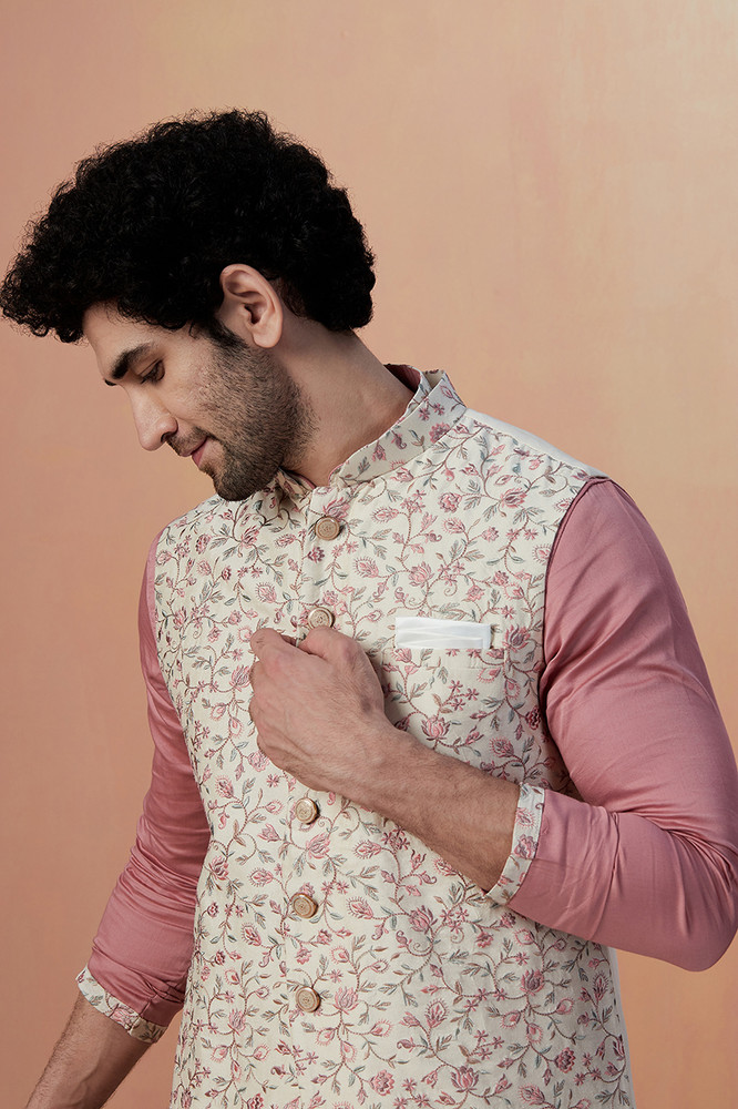 MANYAVAR Men Kurta Pyjama Ethnic Jacket Set Buy MANYAVAR Men Kurta Pyjama Ethnic Jacket Set Online at Best Prices in India Flipkart