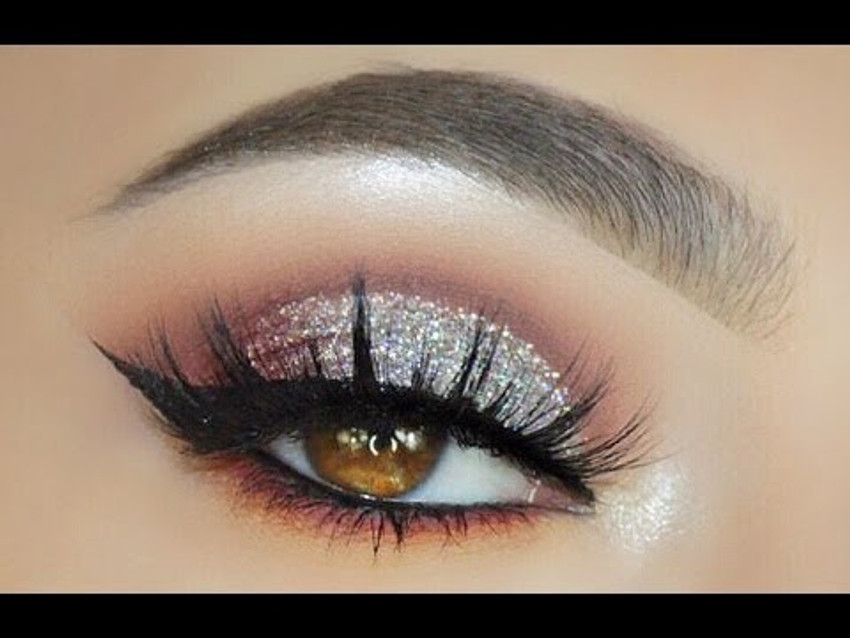 Silver sparkle eyeshadow store
