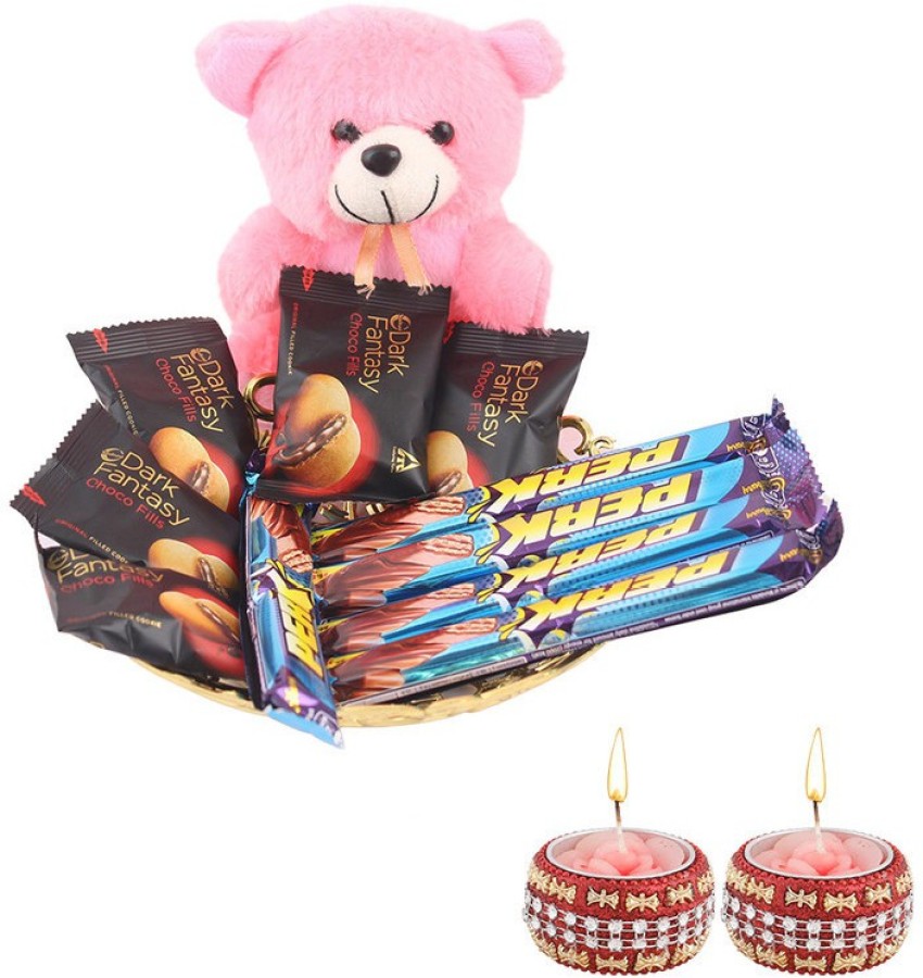 SurpriseForU Dark Fantasy Loaded With Designer Tray And Cute Teddy Bear,  Fish With Om Rakhi Plated Gift Box Price in India - Buy SurpriseForU Dark  Fantasy Loaded With Designer Tray And Cute