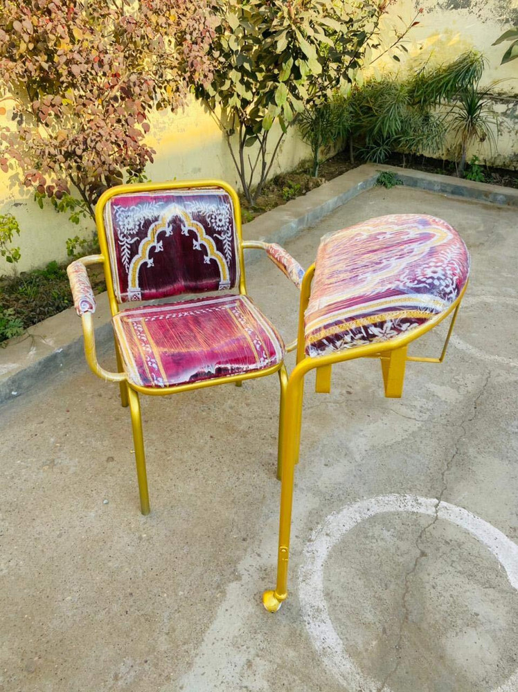 Reading chair flipkart best sale
