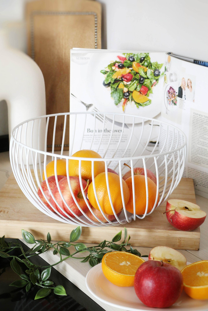 Metal top fruit baskets