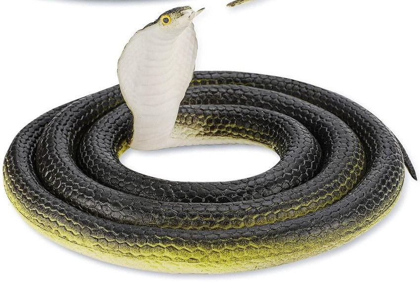 Realistic rubber snake top