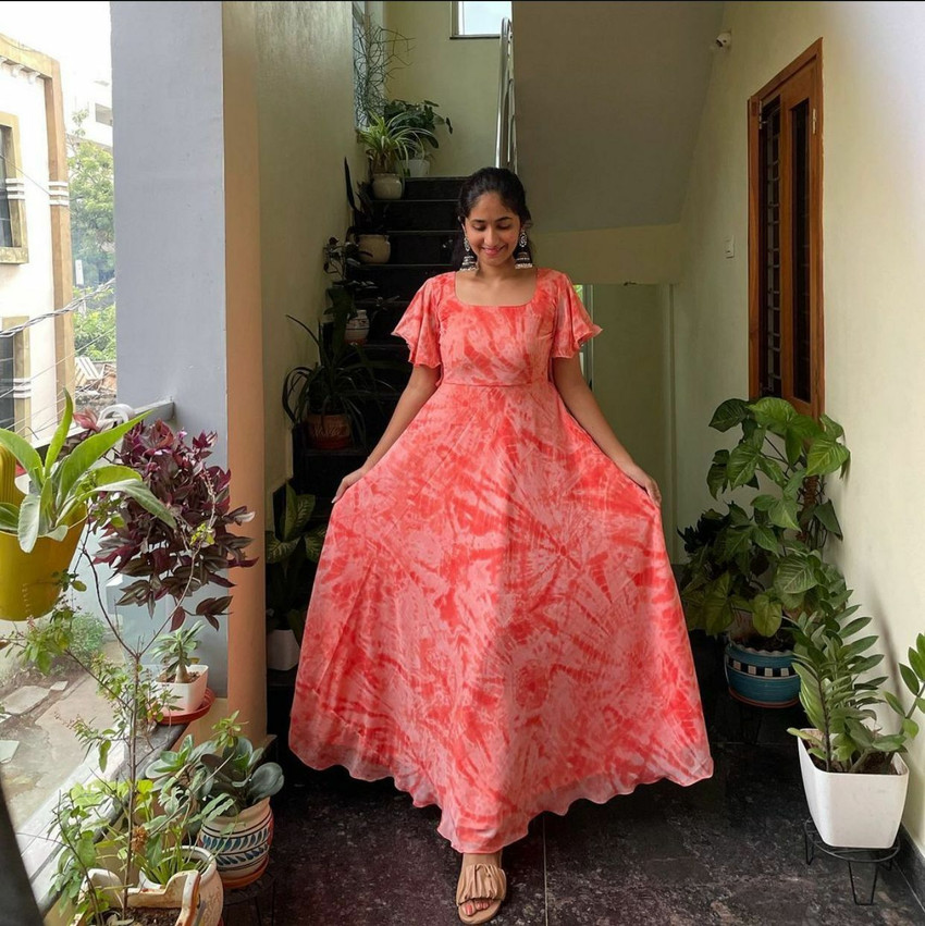 Red gown flipkart hot sale