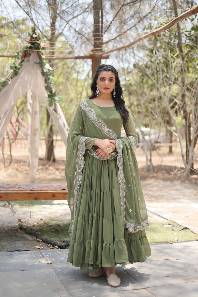 YOYO FASHION Anarkali Gown Price in India Buy YOYO FASHION Anarkali Gown online at Flipkart
