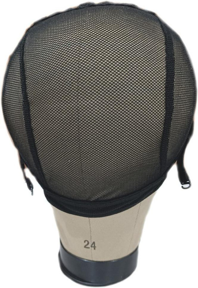 Mesh wig cap outlet with adjustable straps