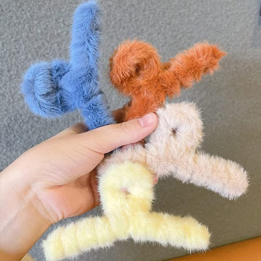 MIKONIKO 4 Pcs Faux Fur Hair Clips Set Simple Fluffy Plush Hair Claw Clips Fuzzy Hair Hair Clip Price in India Buy MIKONIKO 4 Pcs Faux Fur Hair Clips Set Simple