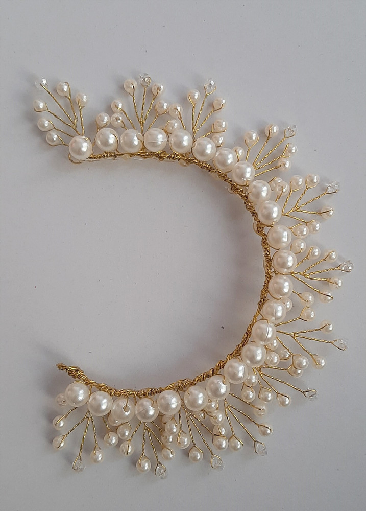 ZENCY crystal moti brooch 2020 Bun Price in India Buy ZENCY crystal moti brooch 2020 Bun online at Flipkart