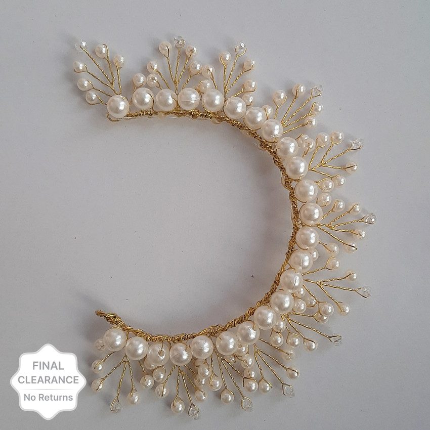 Moti hair brooch hotsell