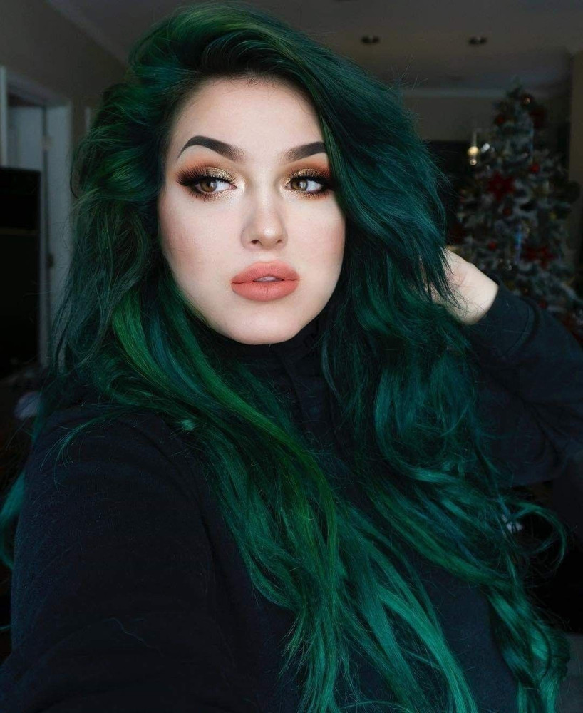 Wig color green best sale