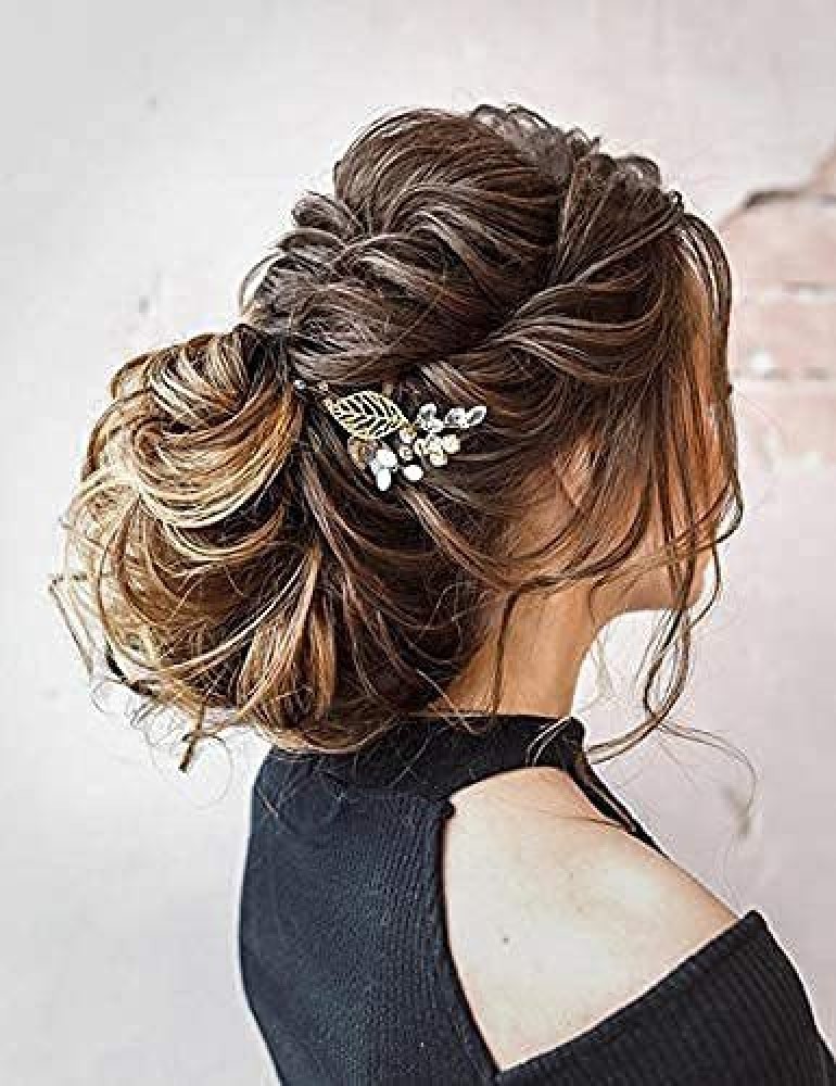 20 Stunning Curly Hairstyles Ideas For Indian Wedding Function | Bridal  hair buns, Bridal bun, Bridal hair inspiration