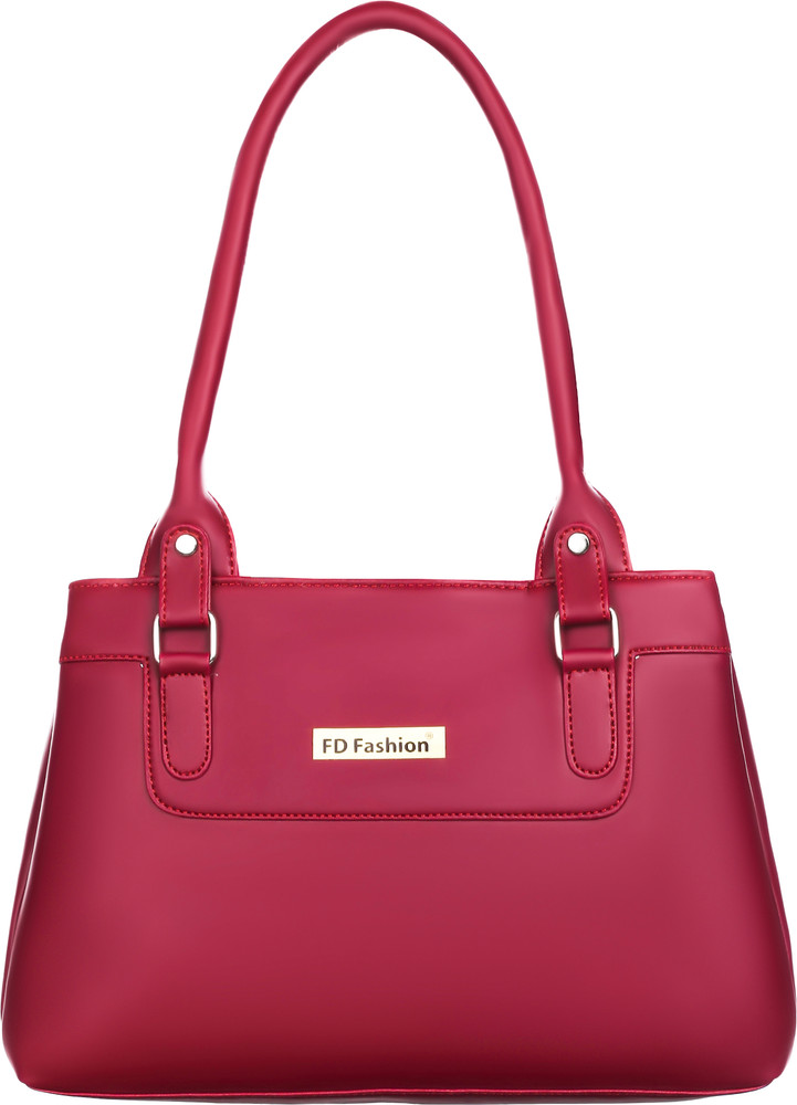 Flipkart offers clearance fashion bags