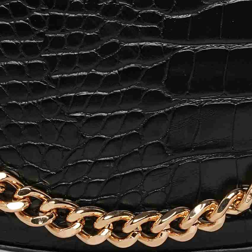 Black chain purse discount aldo