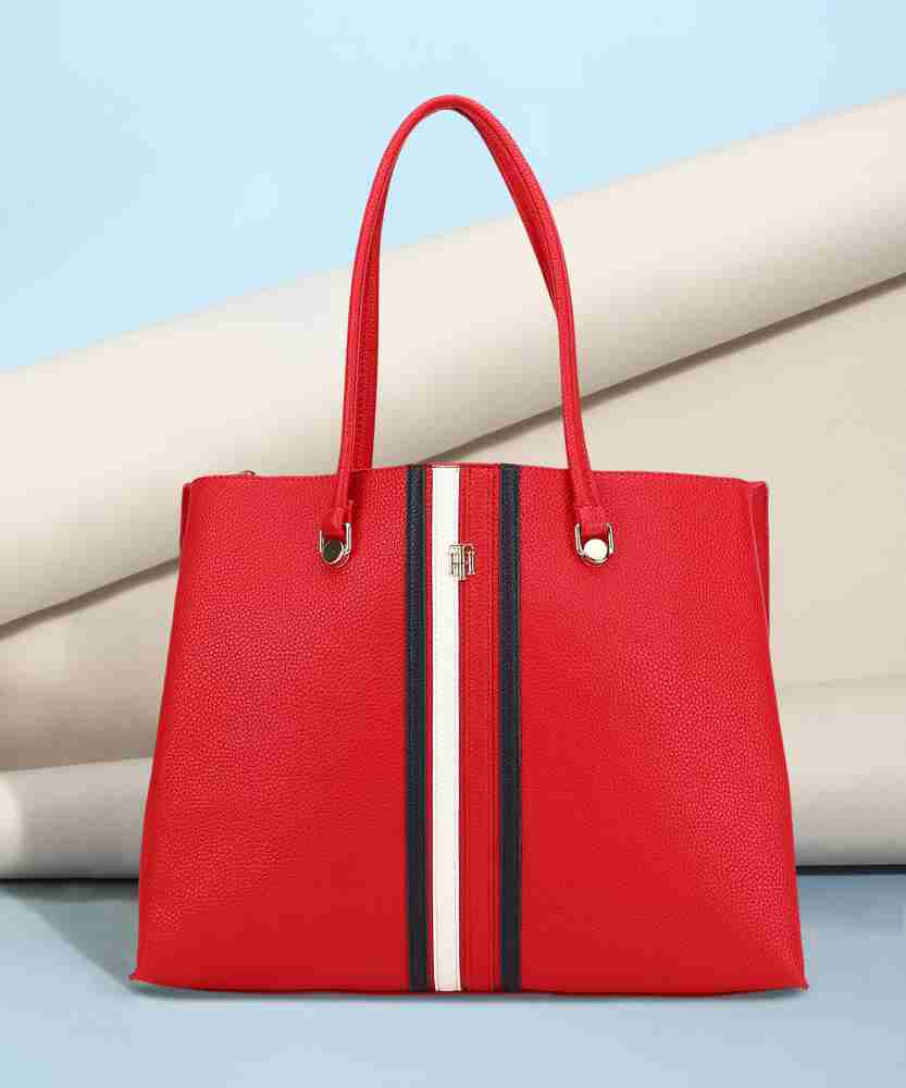 Snapdeal tommy cheap hilfiger bags