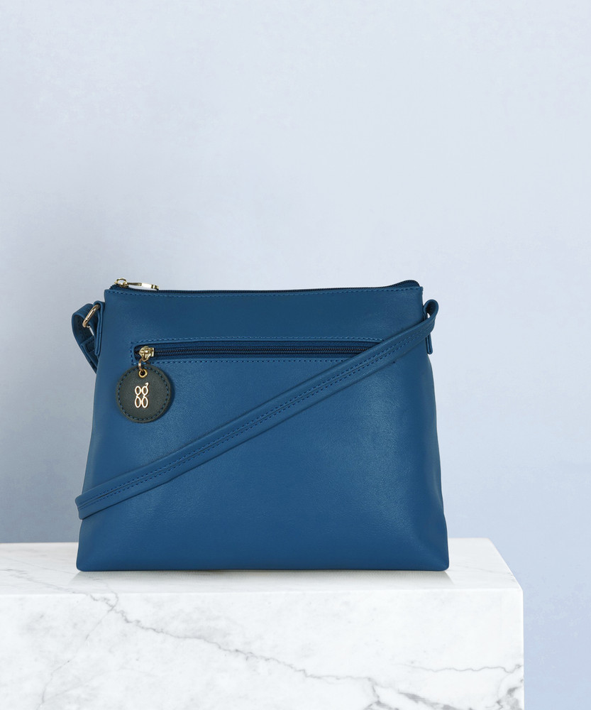 Flipkart baggit clutch hotsell