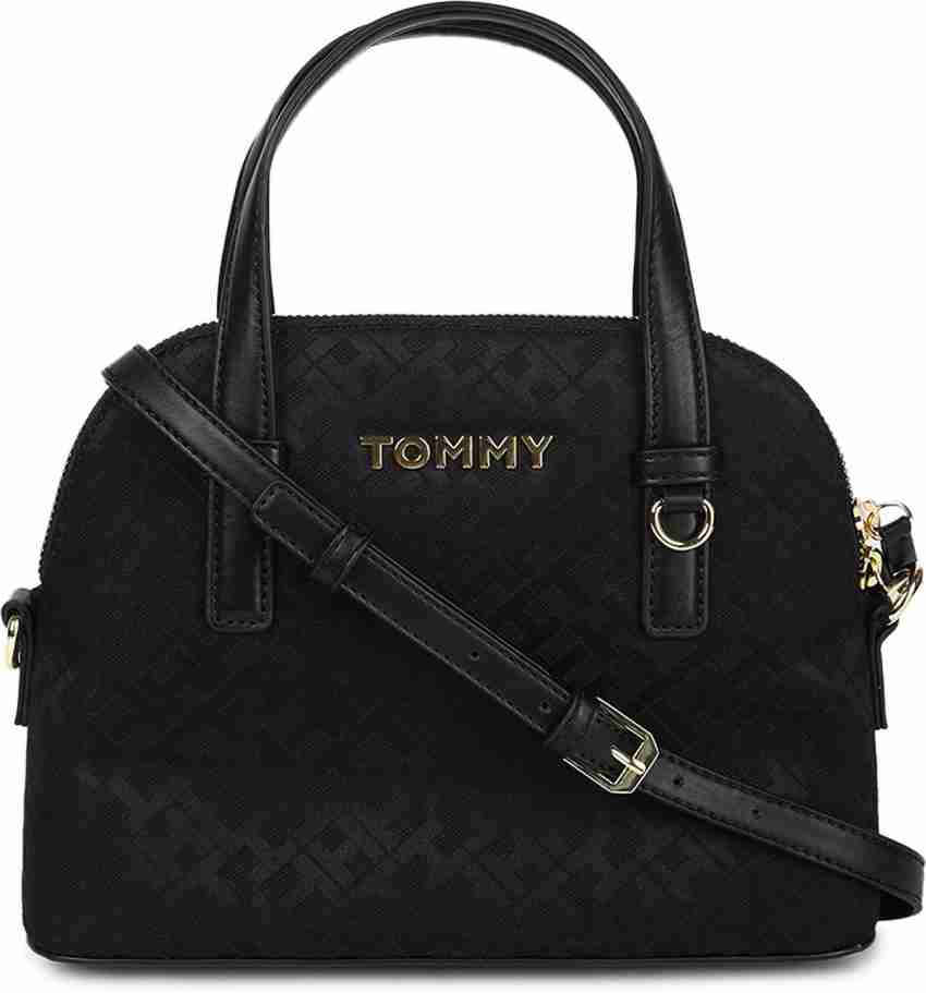 Tommy hilfiger sale black purse