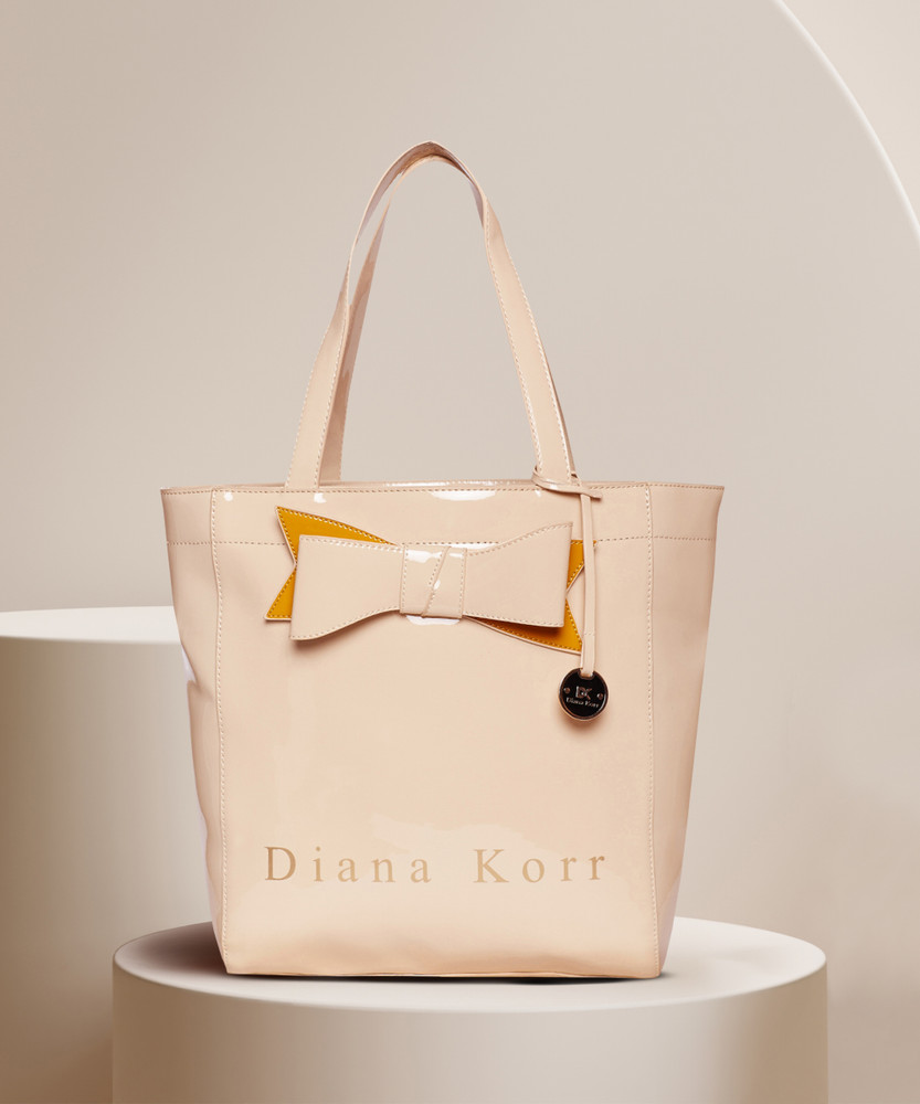 Diana korr shoulder bag deals