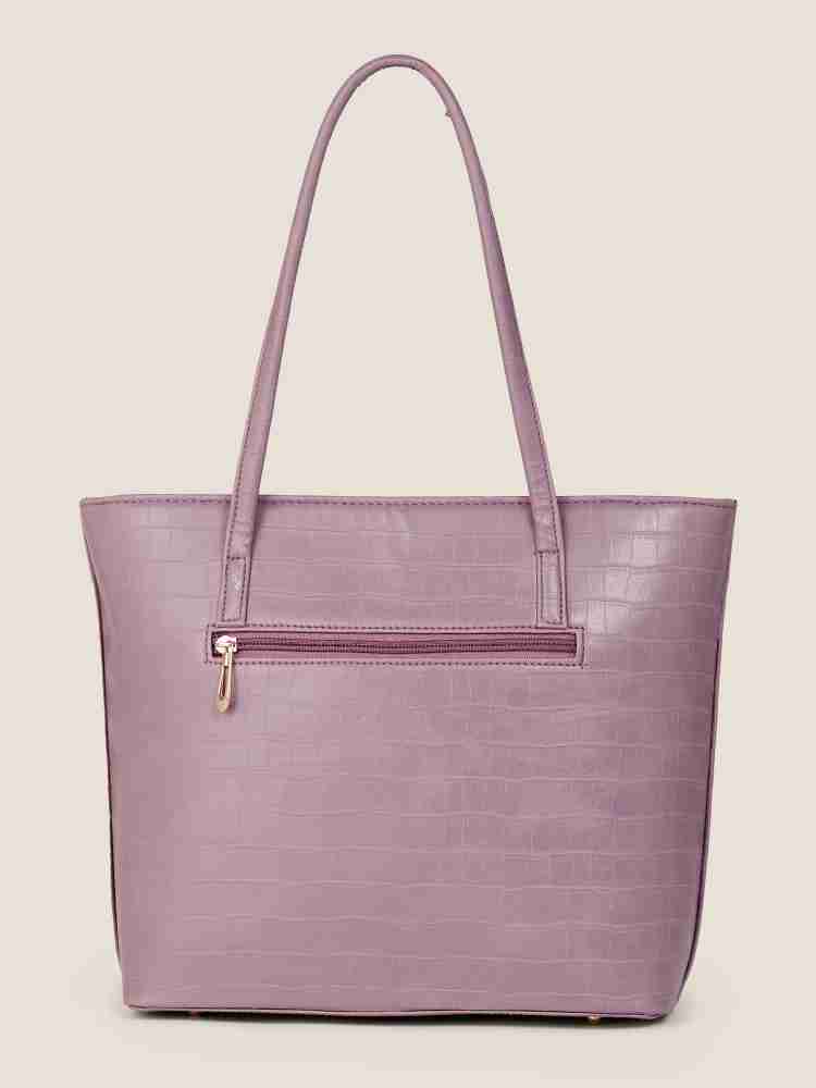 Dressberry tote sale bags