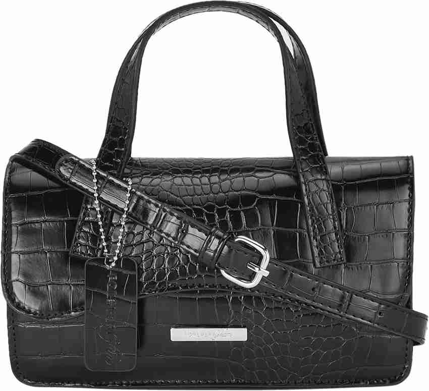 Pantaloons clearance handbags online