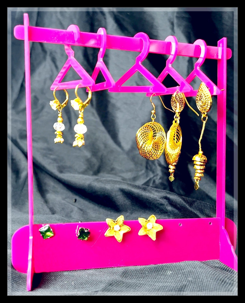 Jhumka holder hotsell