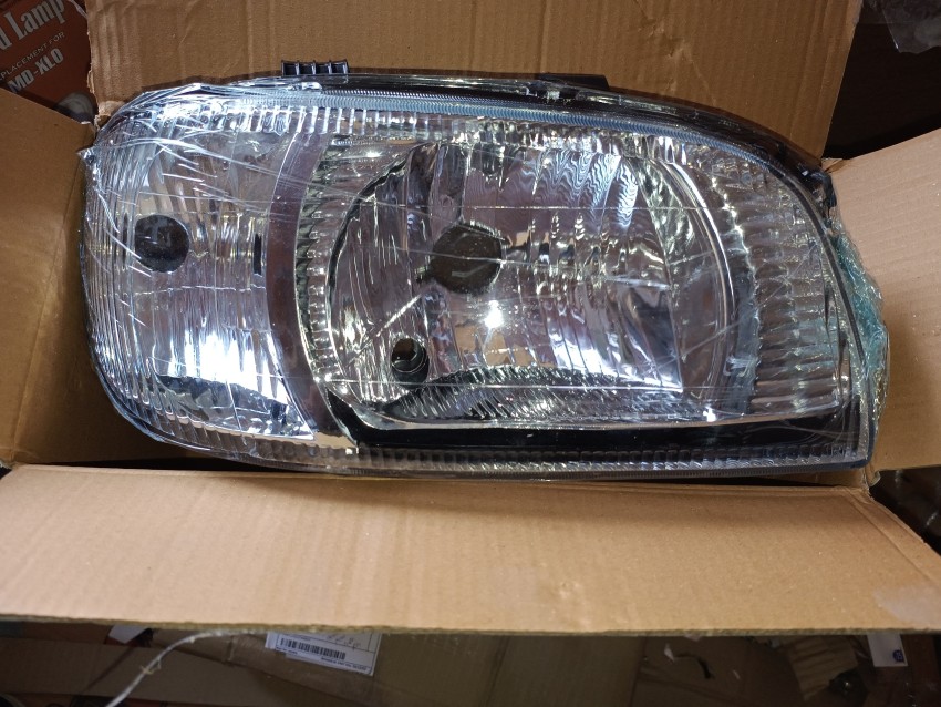 Suzuki alto store headlight price