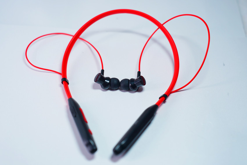 Octane headset sales