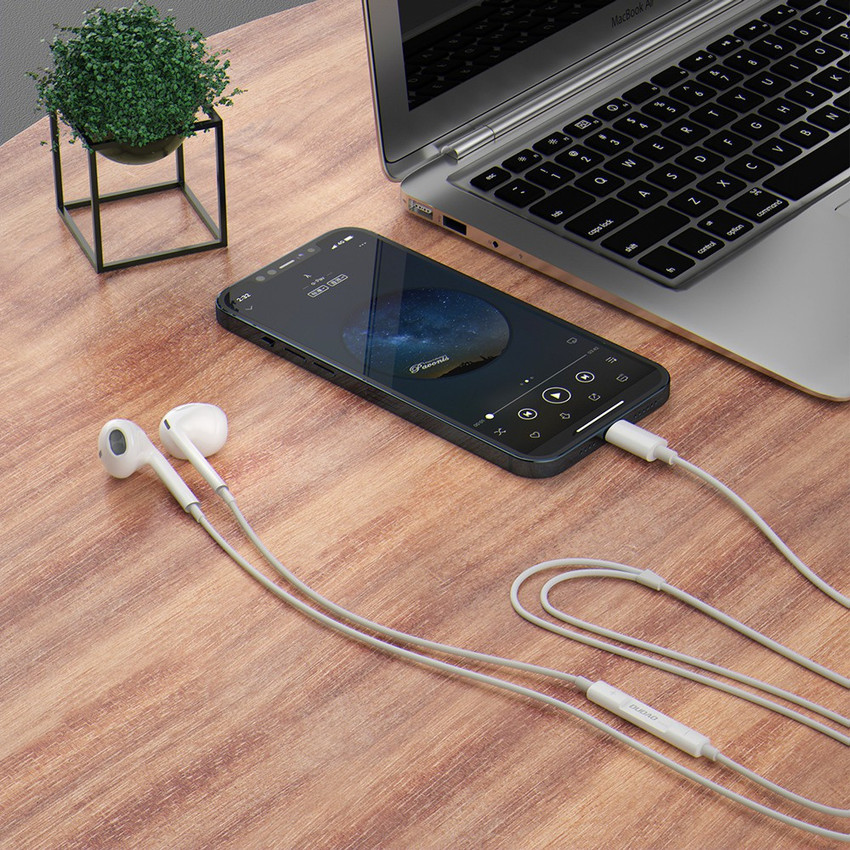 Iphone headphones shop to computer