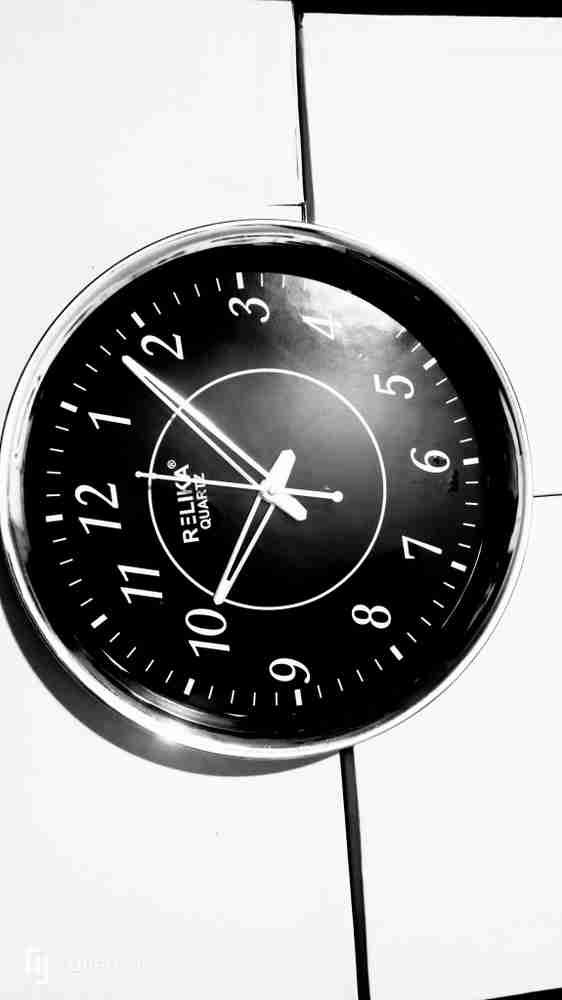 clock camera spy