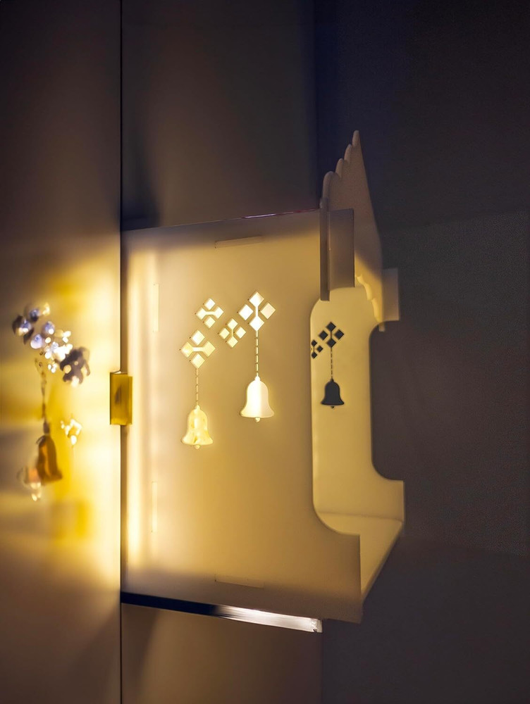 Small led outlet light for temple