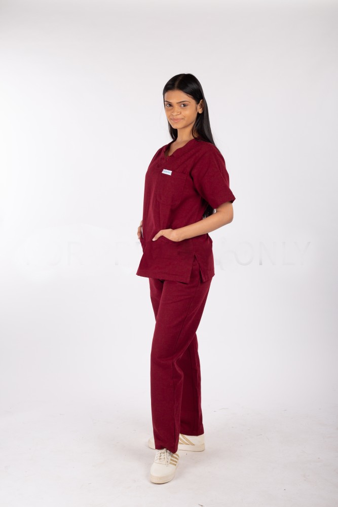Shirt: 90s -Woman Within- Womens burgundy red background velour