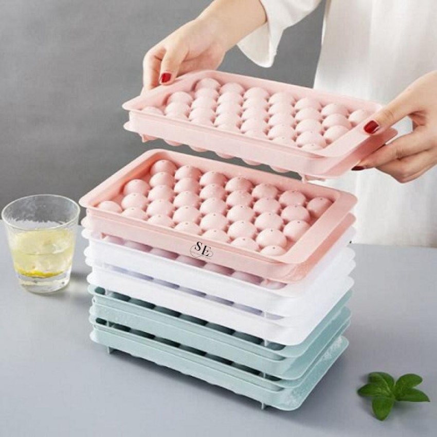 Up To 73% Off on Reusable Ice Cube Trays Large