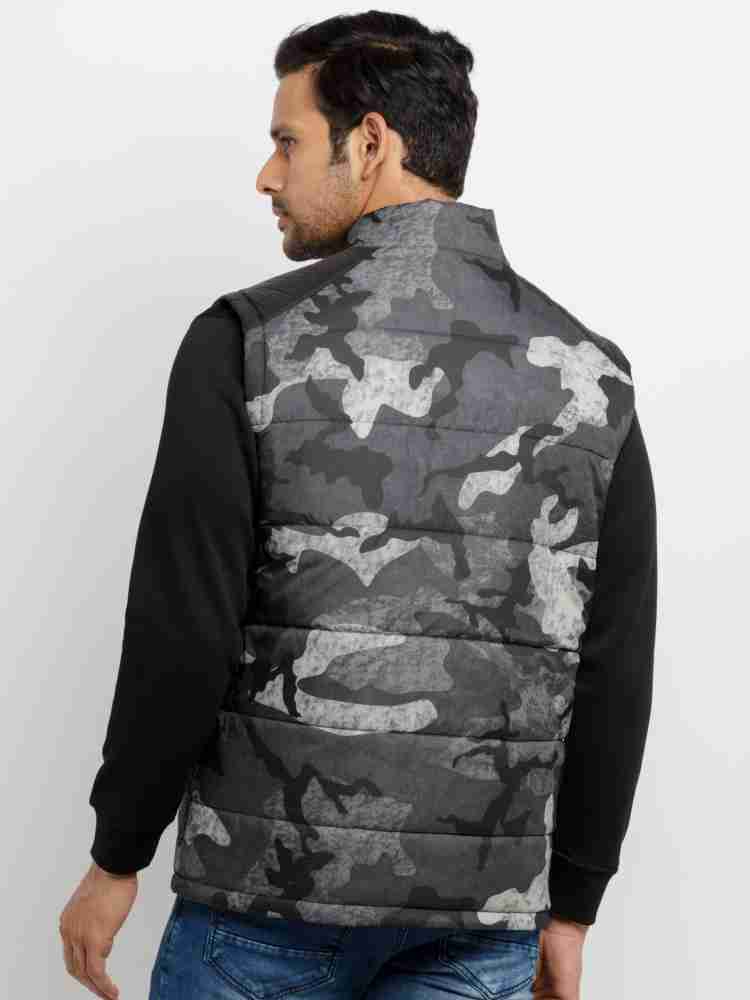 Mens camo cheap puffer vest