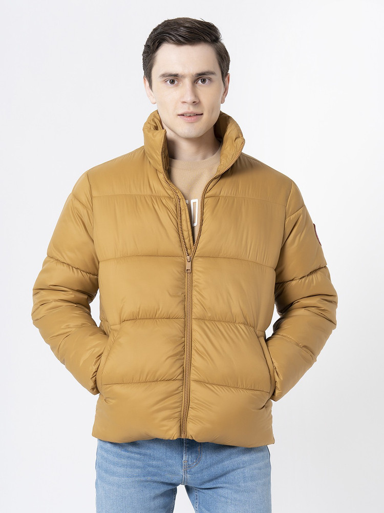 Red tape sale jacket price