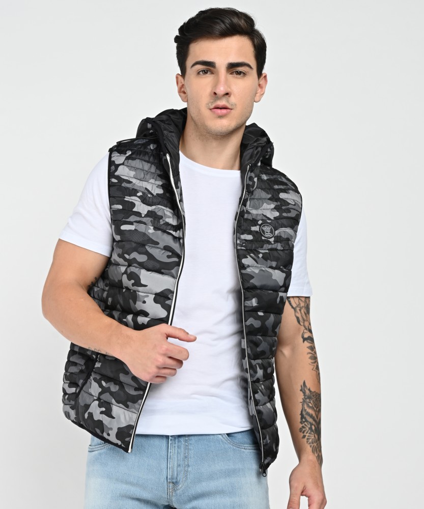 Camouflage sleeveless outlet jacket