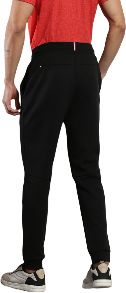 Tommy hilfiger best sale black joggers