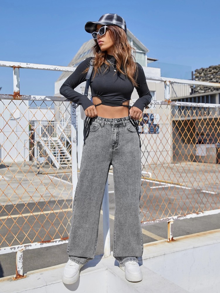 Grey jeans outfit female hotsell