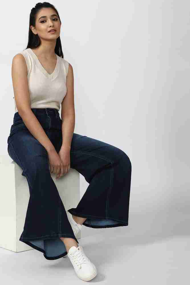 Forever 21 girls jeans store