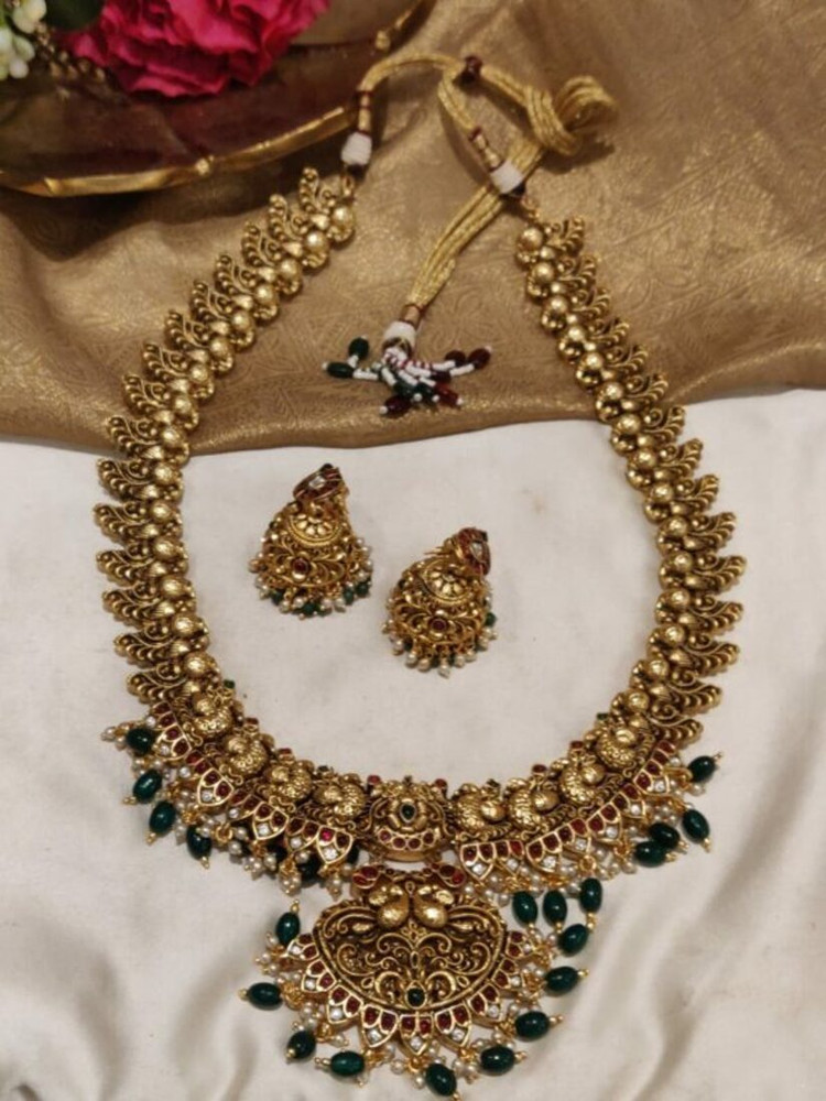 EMPORIA JEWELS Alloy Gold Jewellery Set Price in India Buy