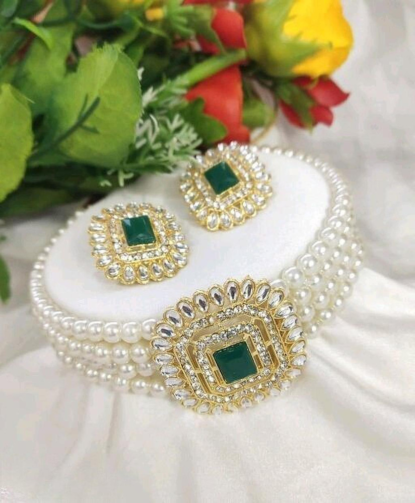 Padmavati Bangles Alloy Gold plated Green White Jewellery Set