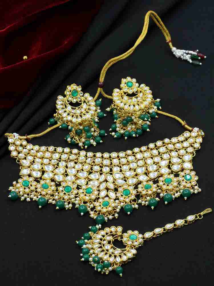 Saiyoni jewellery shop