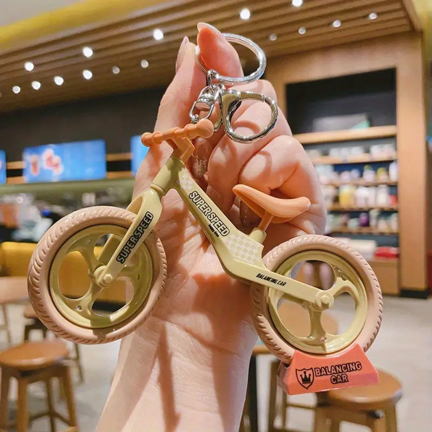 Cycling keychain cheap