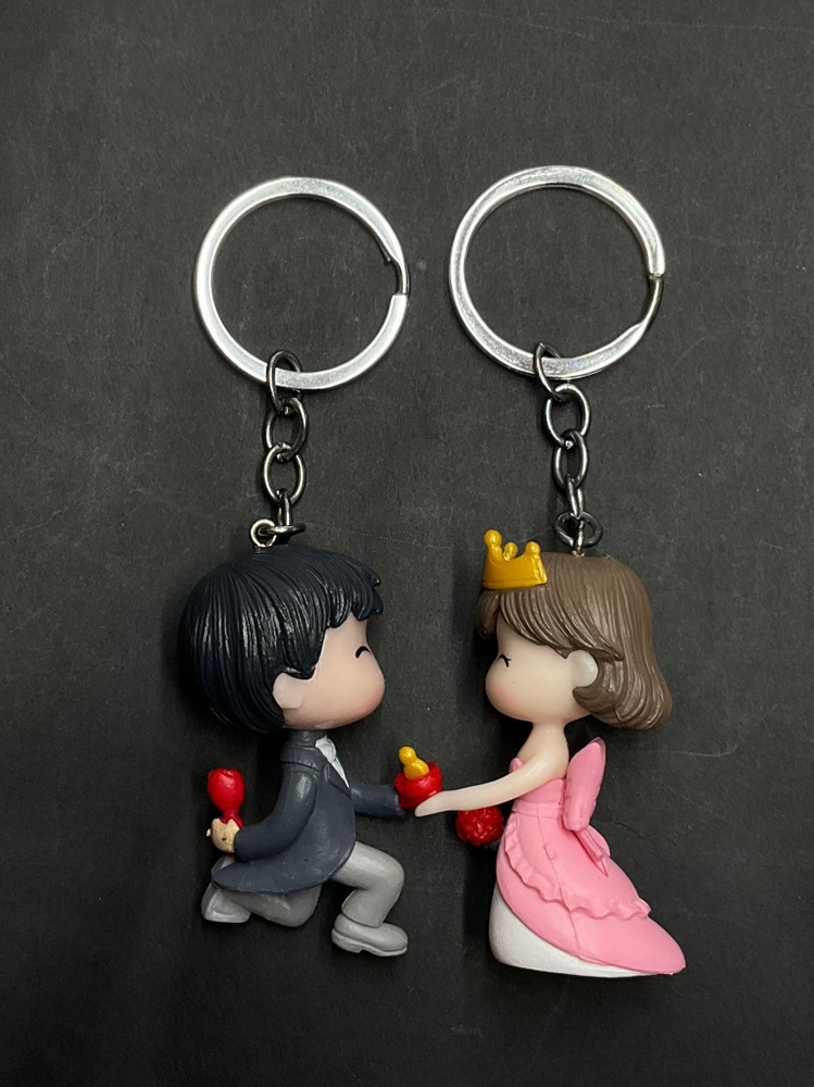 Skycart KeyChain for Couples Cute in Love Boy Girl Kissing Boy Girl Key Chain Key Chain Price in India Buy Skycart KeyChain for Couples Cute in Love Boy Girl Kissing Boy Girl Key
