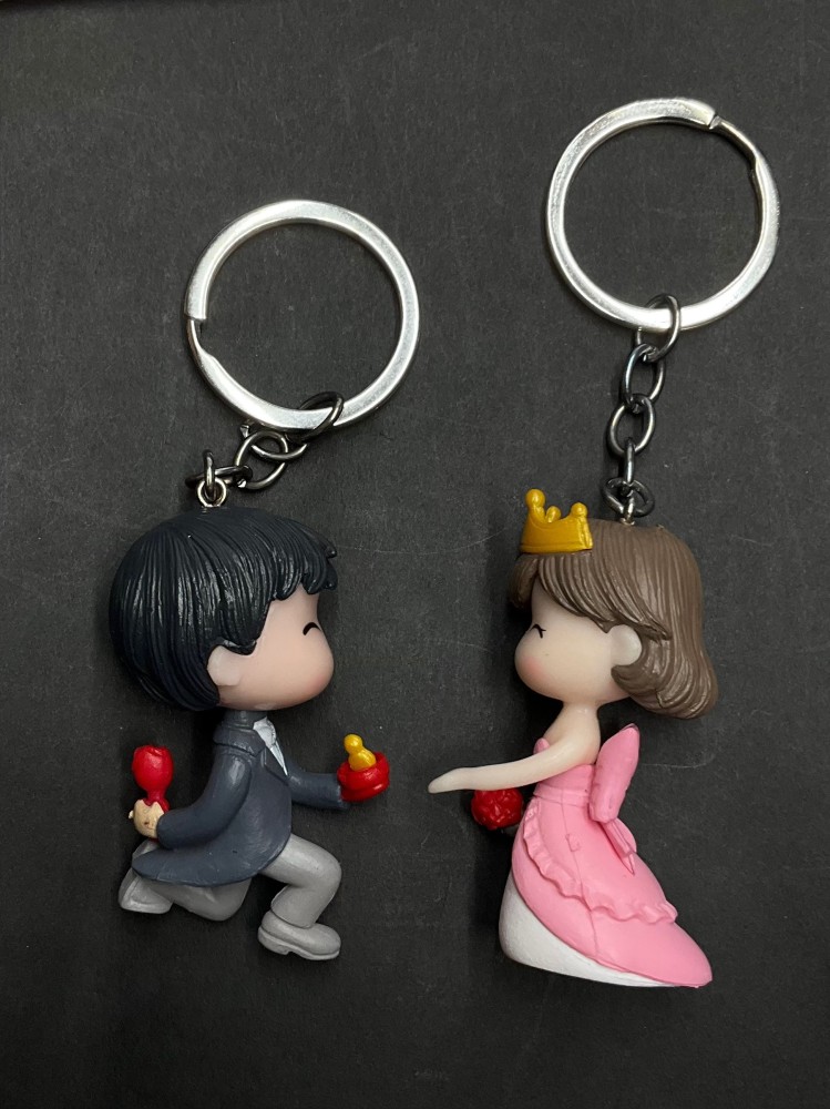 Skycart KeyChain for Couples Cute in Love Boy Girl Kissing