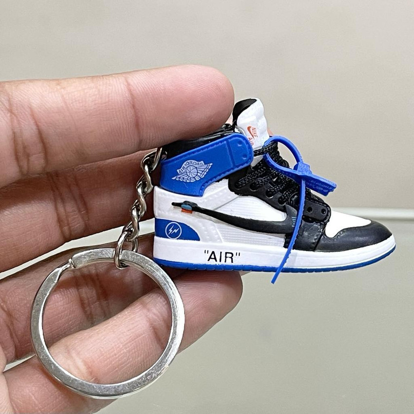 Off white shop sneaker keychain