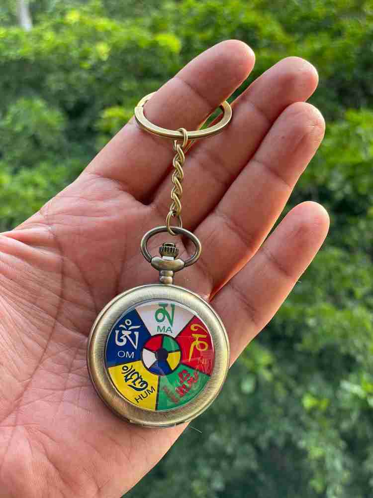 Small keychain watch new arrivals